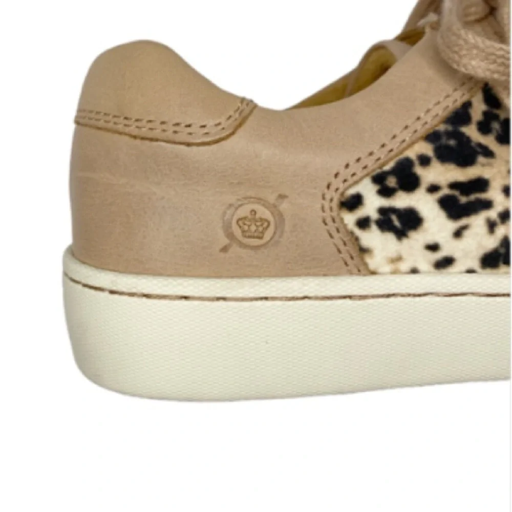 Born Women's Sur Leather Lace Up Sneakers Pink Tan Animal Print New Size 6.5
